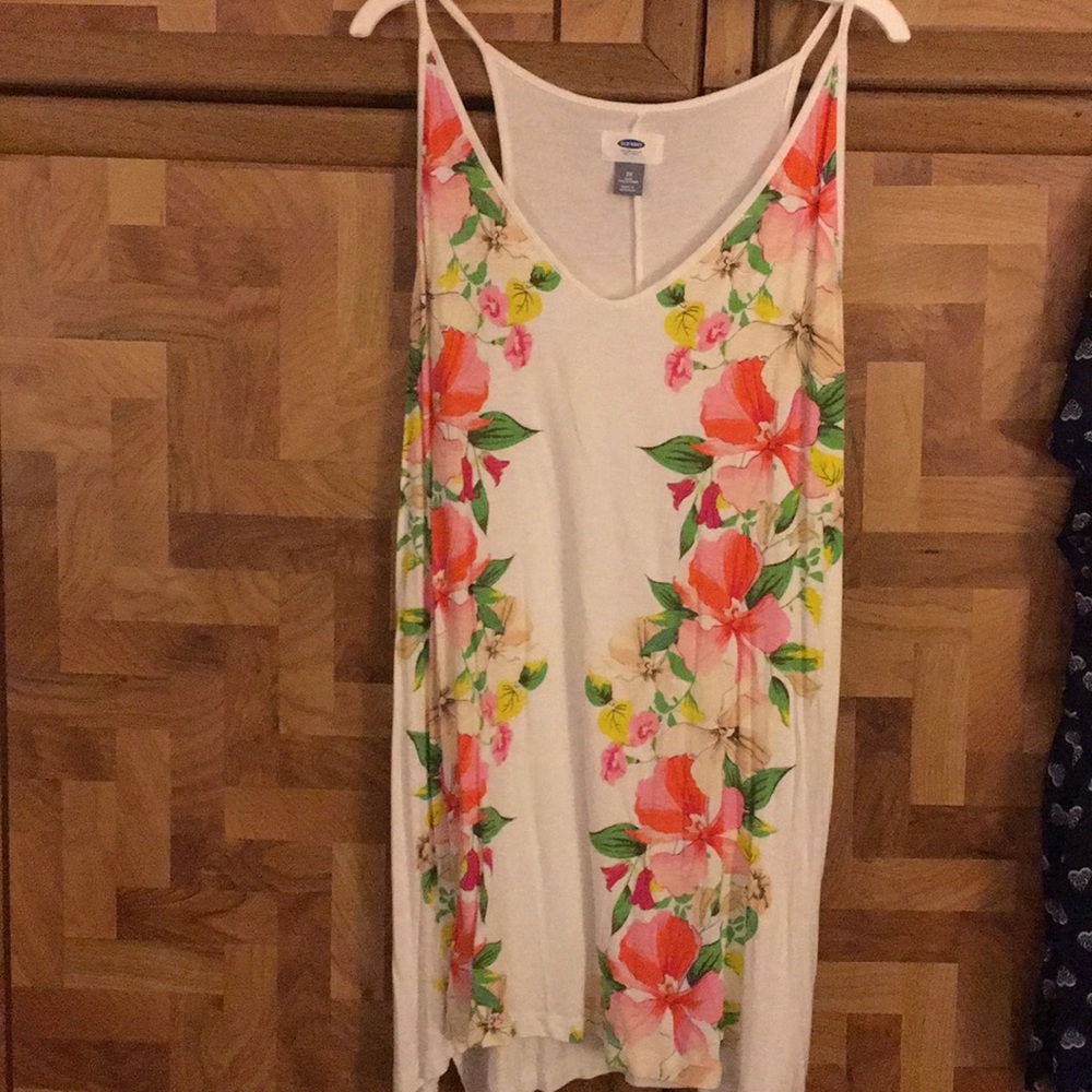 Old Navy tank top
